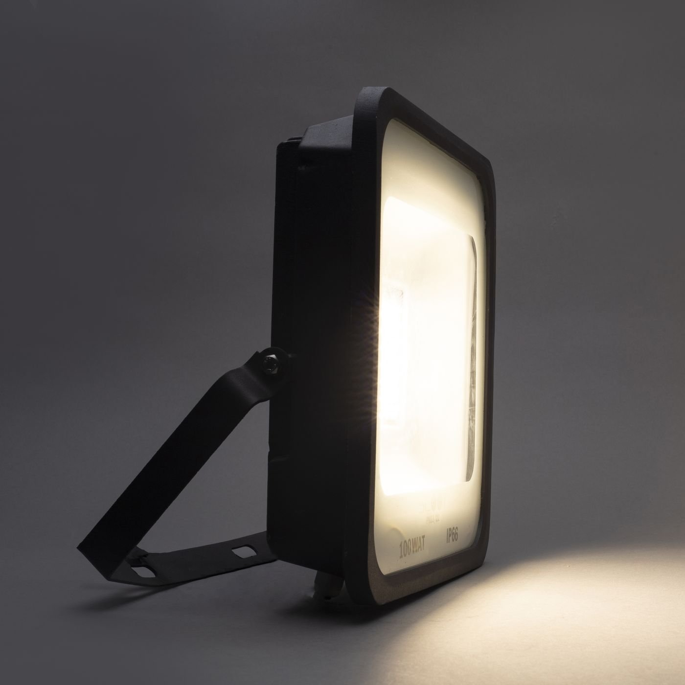 Flood Light GM Model